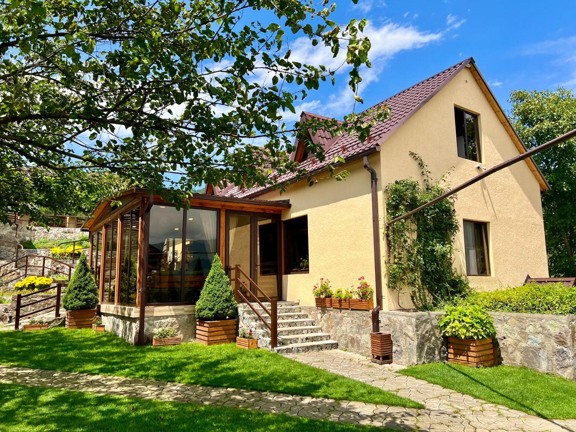 Dilivita Rest House Dilijan Exterior foto