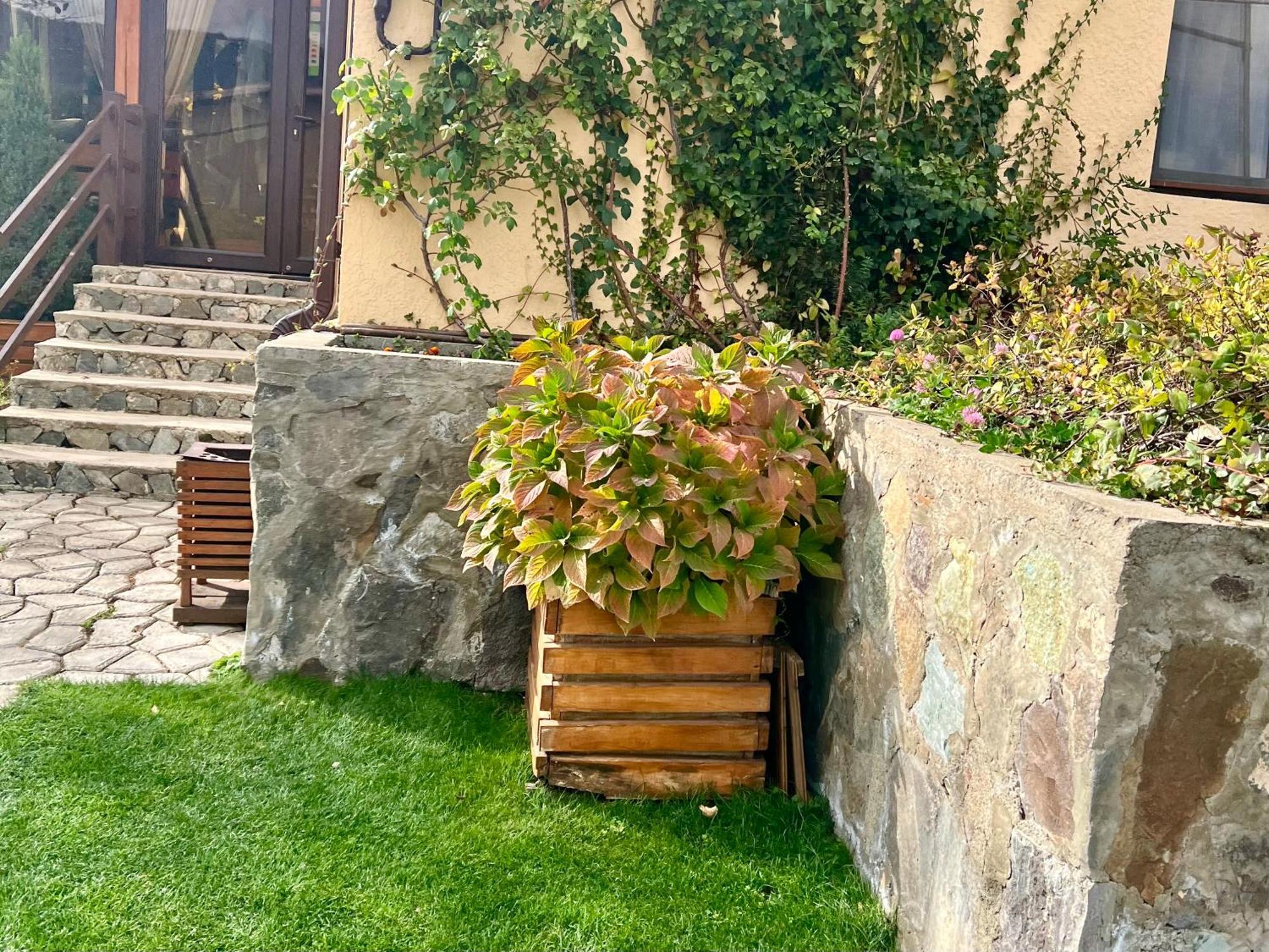 Dilivita Rest House Dilijan Exterior foto